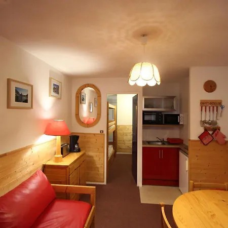 Lejlighed 30 M² Avec Balcon, A Proximite Des Pistes Et Des Commerces, Animaux Acceptes - Fr-1-549-53 *