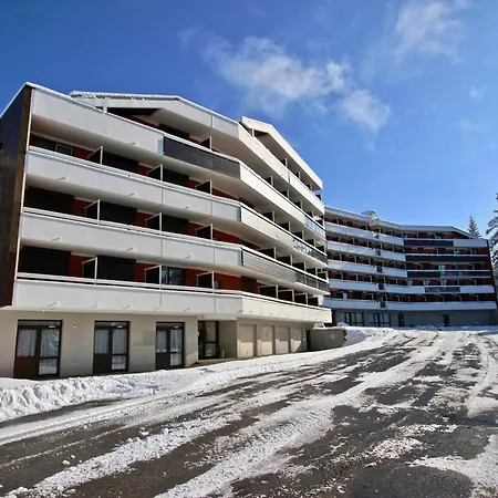 30 M² Avec Balcon, A Proximite Des Pistes Et Des Commerces, Animaux Acceptes - Fr-1-549-53